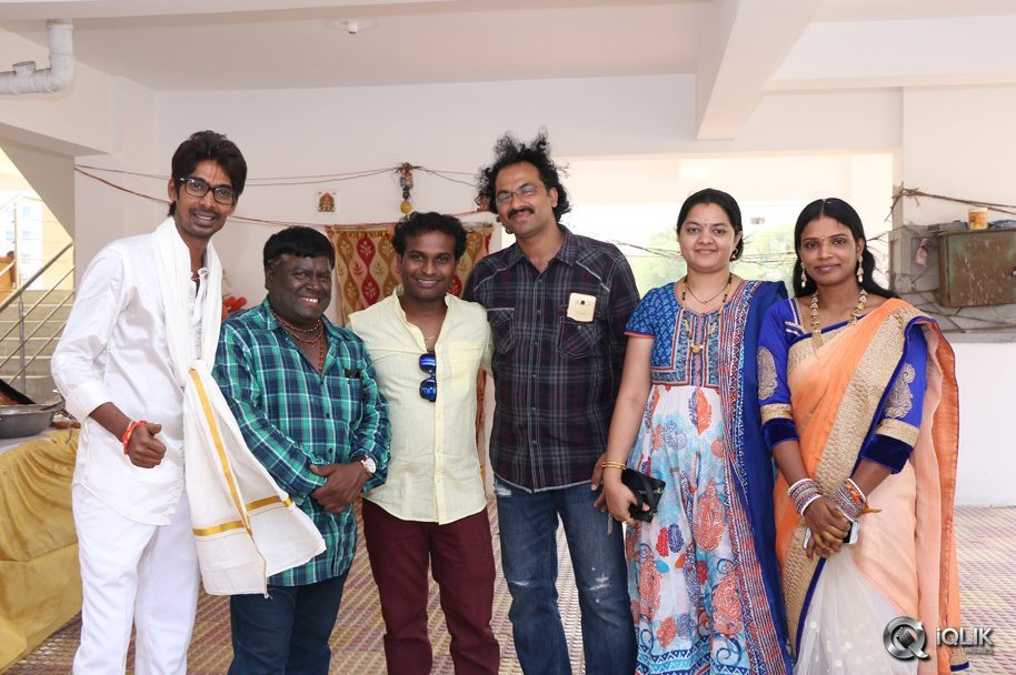 Celebrities-at-Dhanraj-House-Warming-Function